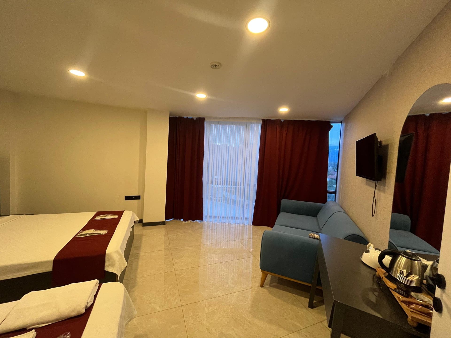 Family Suit — Çocuk Alanı